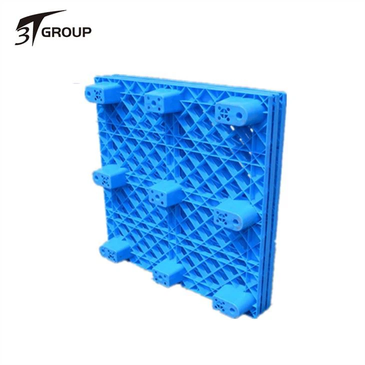 Nestable Mid-Duty Plastic Pallet With Lip Nestable Mid-Duty Plastic Pallet With Lip